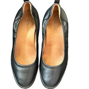 VIONIC Jacey Wedge Slip on shoes size 6